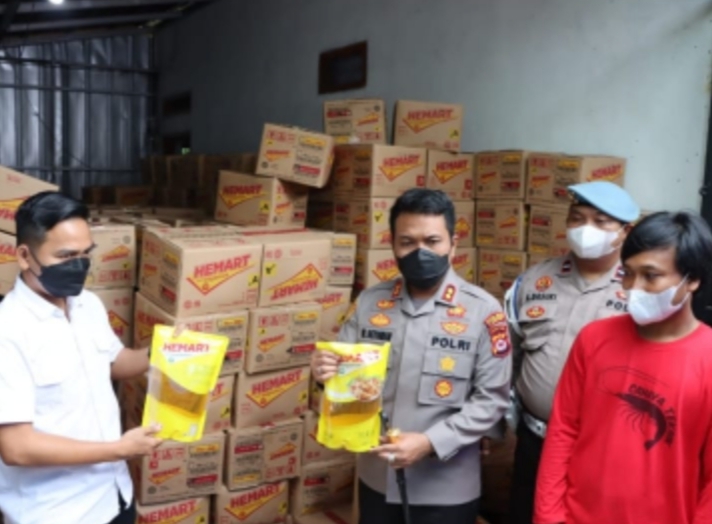 Polres Lebak Amankan 24.000 Liter Minyak Goreng di Warunggunung
