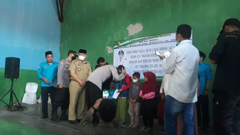 KEGIATAN RUTIN SANTUNAN ANAK YATIM & PIATU DESA BIRU KECAMATAN MAJALAYA