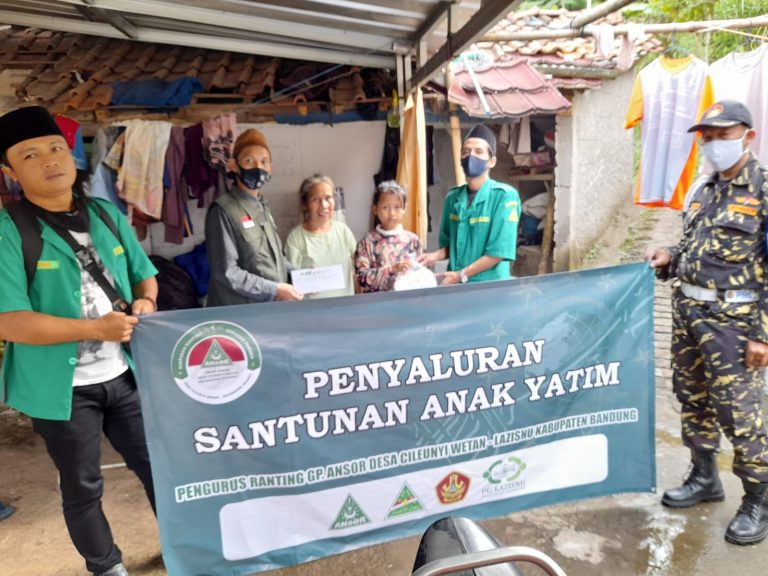 GP. Ansor Cileunyi Wetan Bekerjasama Dengan Lazisnu Kab. Bandung Menyalurkan Santunan Anak Yatim
