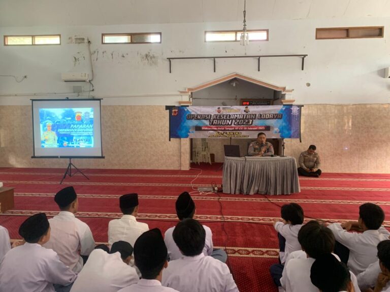 Police Goes To Ponpes, Kegiatan Sosialisasi Satlantas Polres Tasikmalaya Kota, Dalam rangka Ops Keselamatan Lodaya 2023