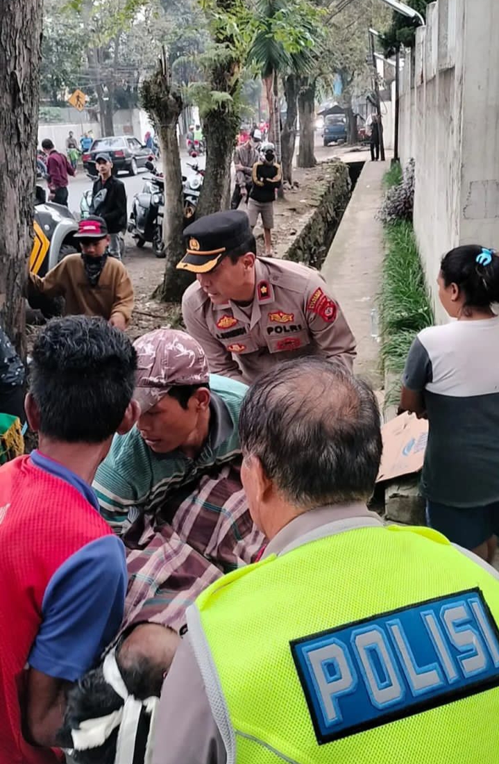 Telah Ditemukan Orang Meninggal Dunia Di Pinggir Jalan