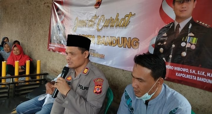 Jum’at Curhat Polsek Solokanjeruk Polresta Bandung Bersama Warga