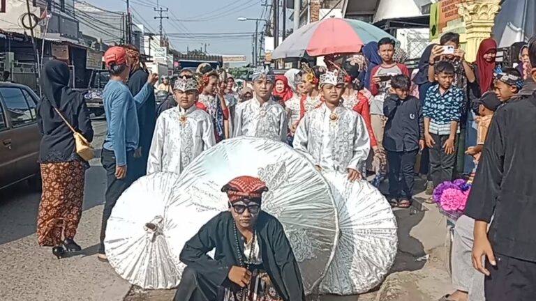 Paturay Tineung dan Kenaikan Kelas SDN Rancaekek 02