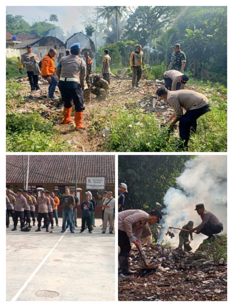 Kapolsek Ibun Polresta Bandung Pimpin Kegiatan Pembersihan Sampah Serantak