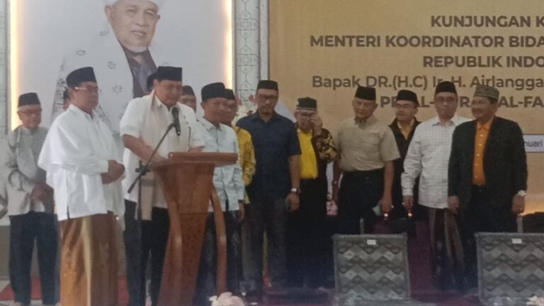 Menko Airlangga Hartarto Luncurkan Gerakan Indonesia Bertadarus Alquran