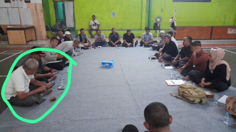 GNPK-RI JABAR BERSAMA WARGA PEDAGANG PASAR CIPARAY SEDANG BERDUKA.
