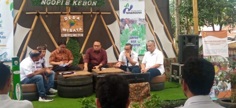 Tim Independen dari Ombusman RI dan Akademisi UI Datangi Desa Cibiru Wetan”Ada Apa?