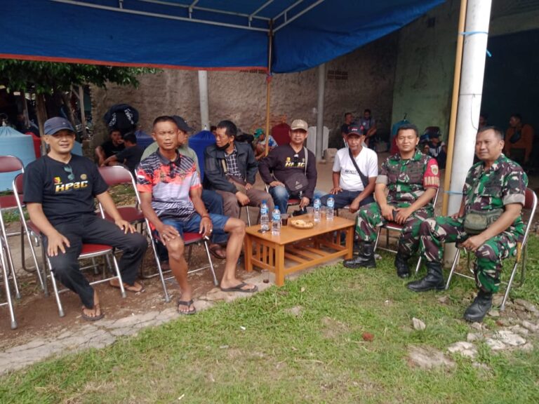 Pameran Dan Lomba Burung Berkicau Memperebutkan Piala Kades Pakutandang.