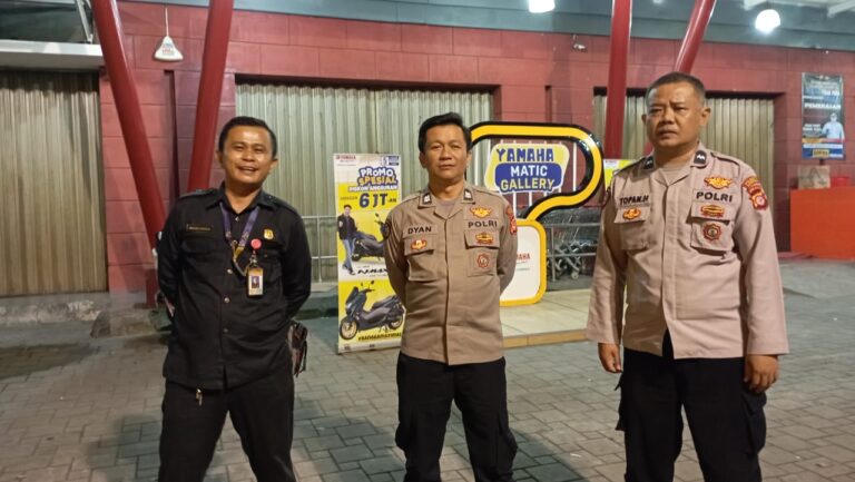 Piket Fungsi Polsek Majalaya Polresta Bandung Patroli Dialogis Dengan Sasaran Kewilayahan.