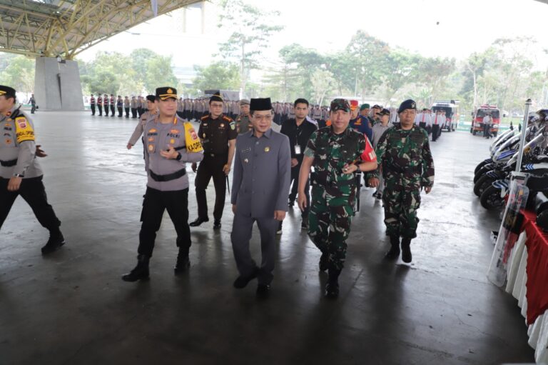 Forkopimda Kabupaten Bandung Apel Gelar Pasukan Persiapan Pengamanan Pilkada 2024