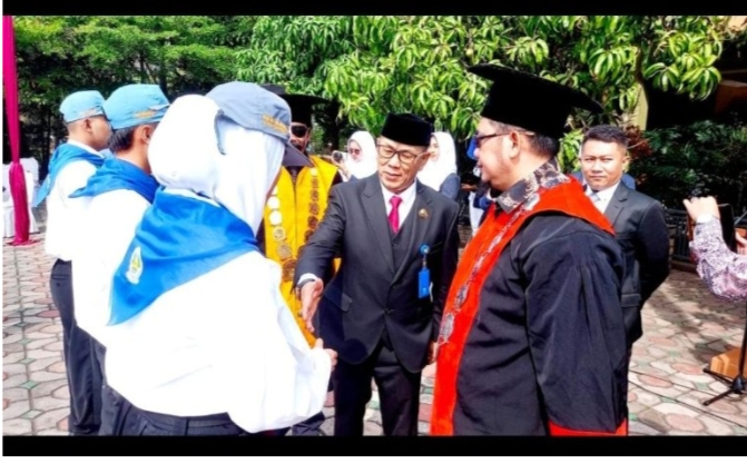 Masa Orientasi Pendidikan Tinggi ( MOPT ) Mahasiswa STIKINDO Wirautama Di Pimpin Langsung H.Asep Ikhsan Ketua YPPGMI Ciparay.