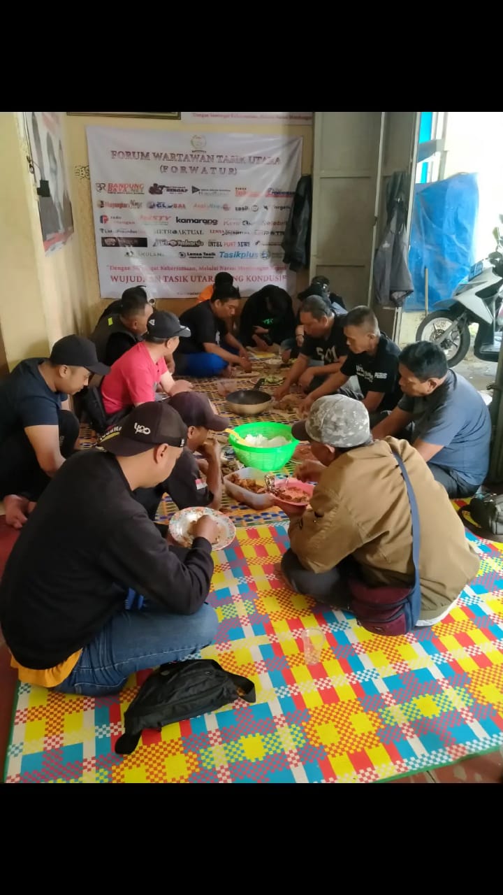 Kembangkan Jaringan, FORWATUR Berganti Nama Menjadi Forum Wartawan Priangan (FORWAPI)