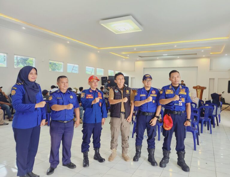 Peningkatan Kesiapsiagaan Bencana Warga Desa Tarumajaya Melalui Sosialisasi Kebakaran