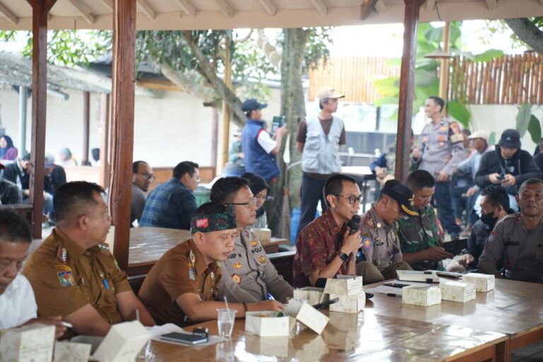 Perumda Air Minum Tirta Raharja, Menindaklanjuti Undangan Audensi Dari Paguyuban Petani Rahayu serta Masyarakat Tergabung