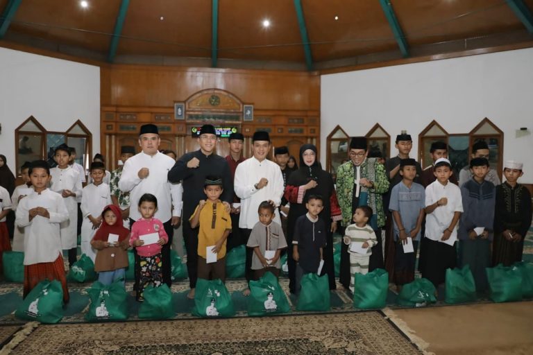 Instruksi ke Camat dan Kades, Kang DS : Data, Jangan Sampai Ada Warga Tidak Makan